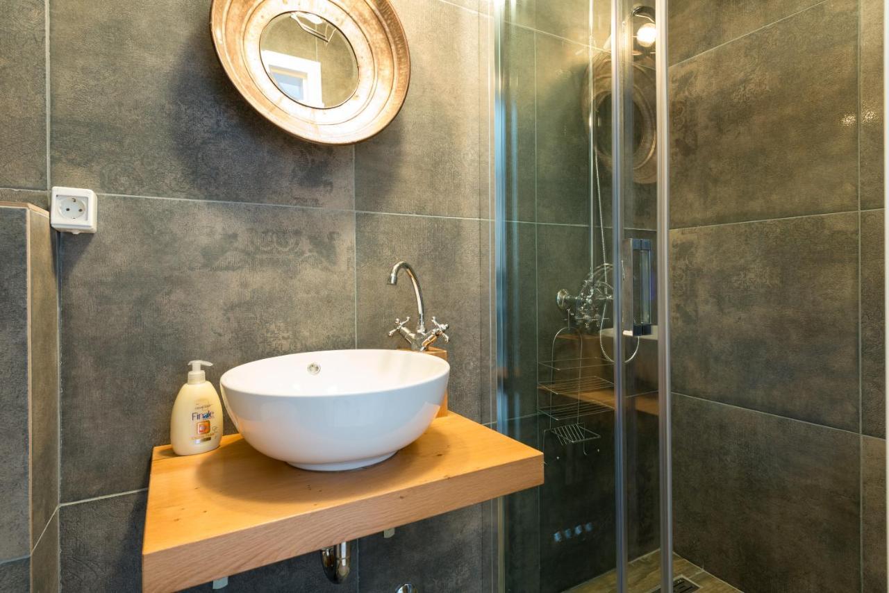Studio Apartments La Boheme ドゥブロブニク エクステリア 写真